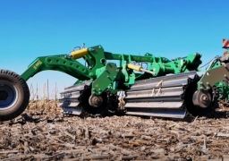 Schredderfür Ernterückstande production Veles Agro HIT 6