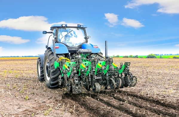 Агрегат полосовой обработки Strip-Till HERCULES
